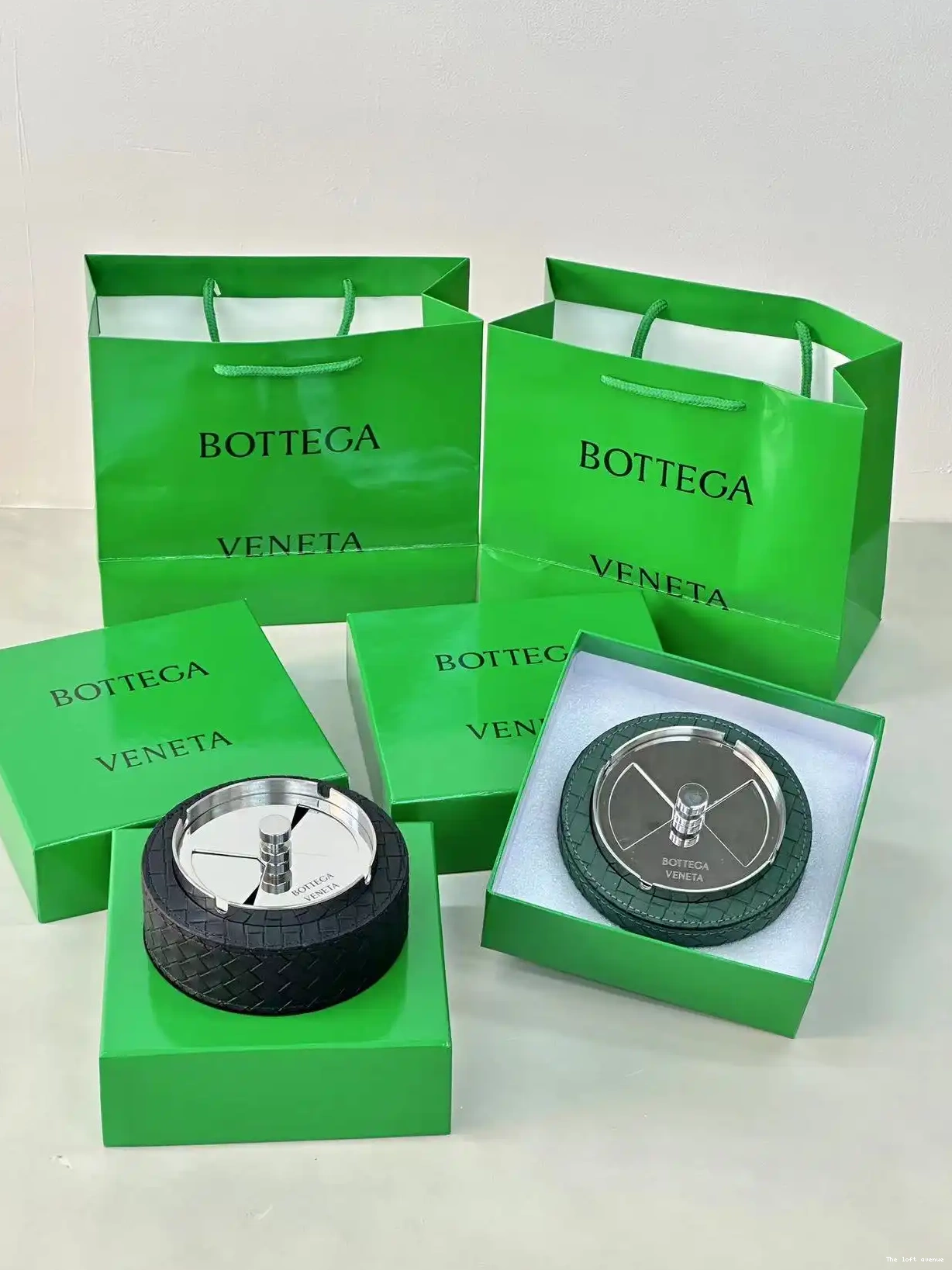 ASHTRAY BOTTEGA 0511